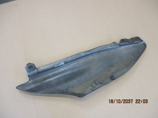 Cache latéral gauche pour Suzuki 650 XF Freewind
