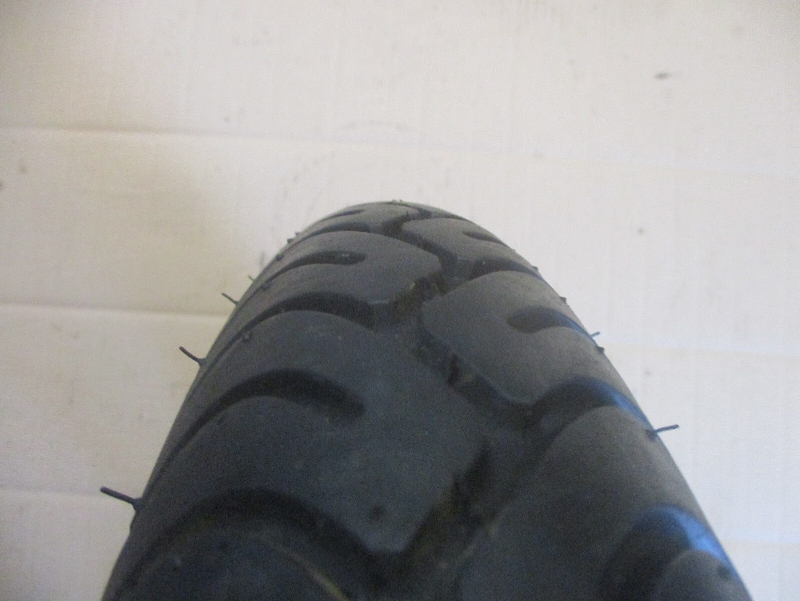 Roue avant avec pneu très peu roulé pour Yamaha 125 XV Virago - 5AJ