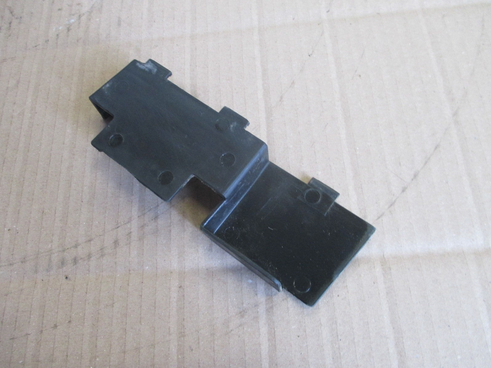 Cache supérieur de batterie pour Yamaha 125 DTR