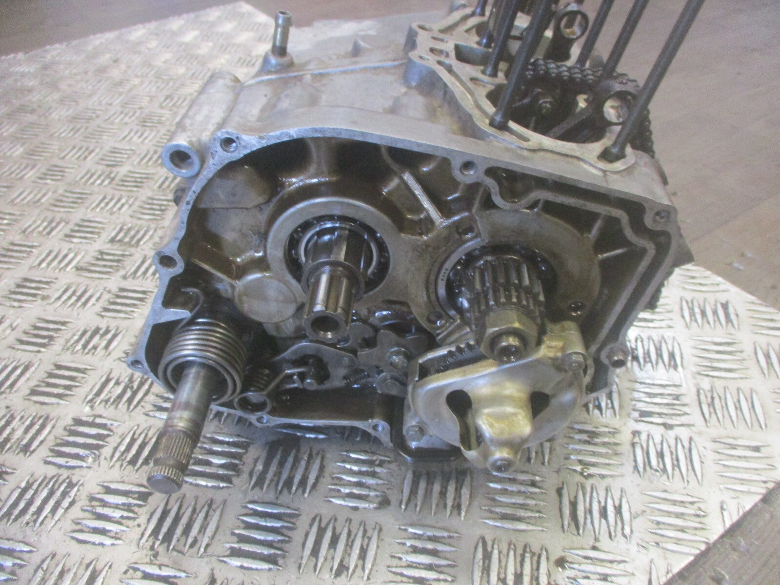 Bas moteur pour Honda 125 CBT - CB125T - 125 Twin