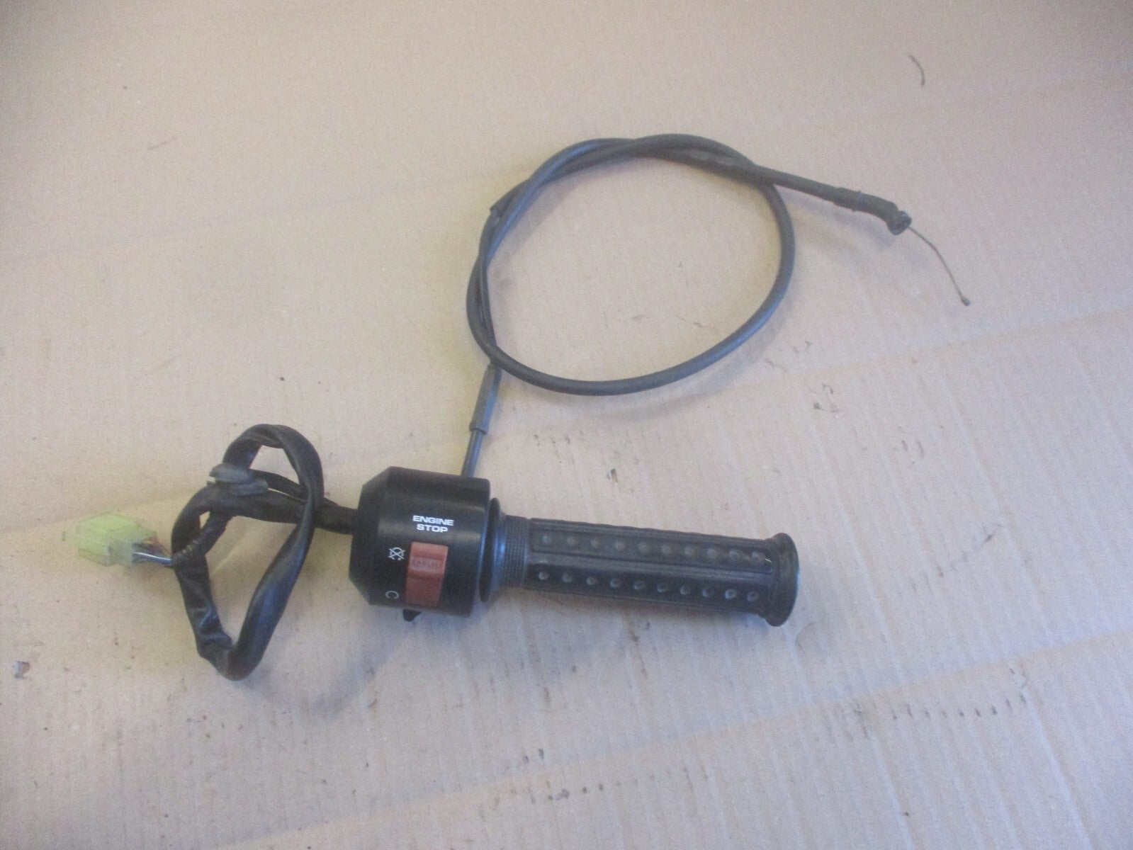 Poignée d'accélérateur + cable pour Honda 125 Rebel - JC24A - JC26A