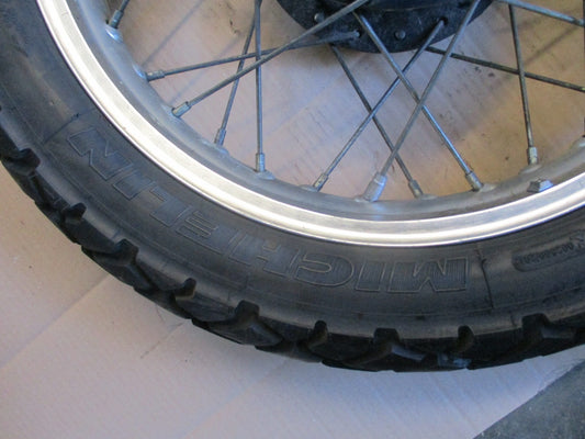 Roue arrière 2.50 x 18  avec pneu très peu roulé Yamaha 600 XTZ Super Ténéré 3AJ