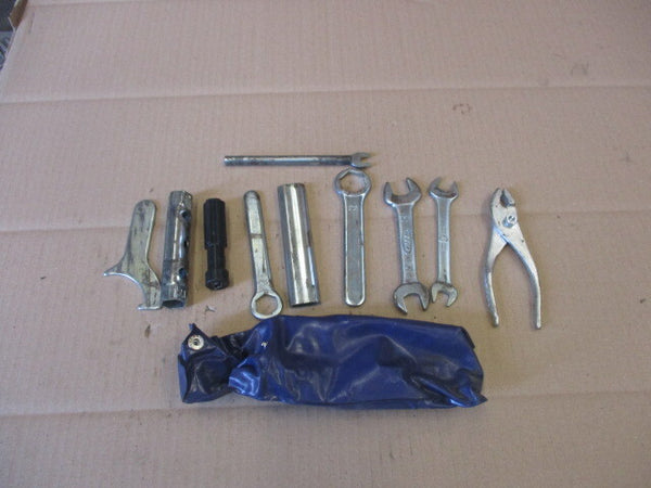 Pochette outils + outils pour Honda 125 Rebel - JC24A - JC26A