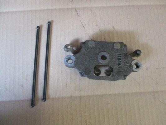 Culbuteurs + tiges de culbuteurs pour Honda 125 XR - JD19A - JD1911