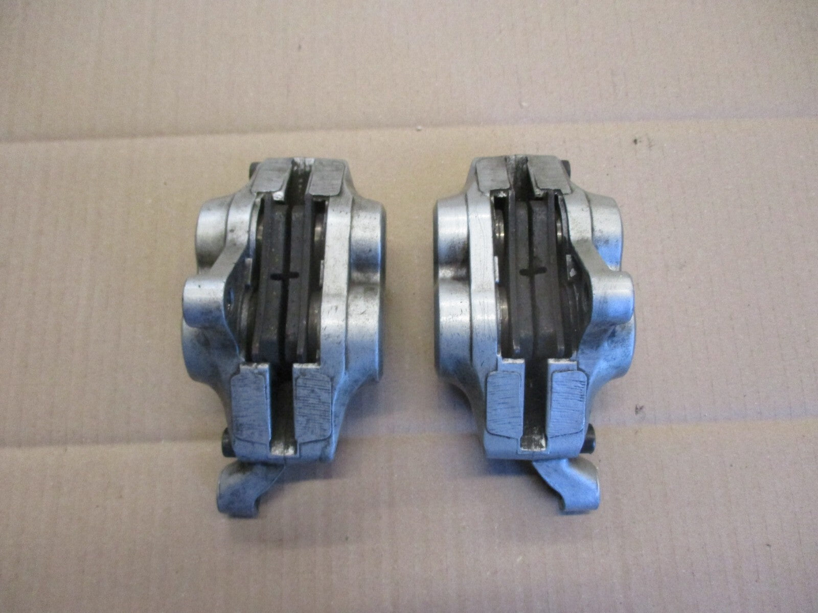 Etriers de frein avant pour Yamaha 600 FZR - 3HE
