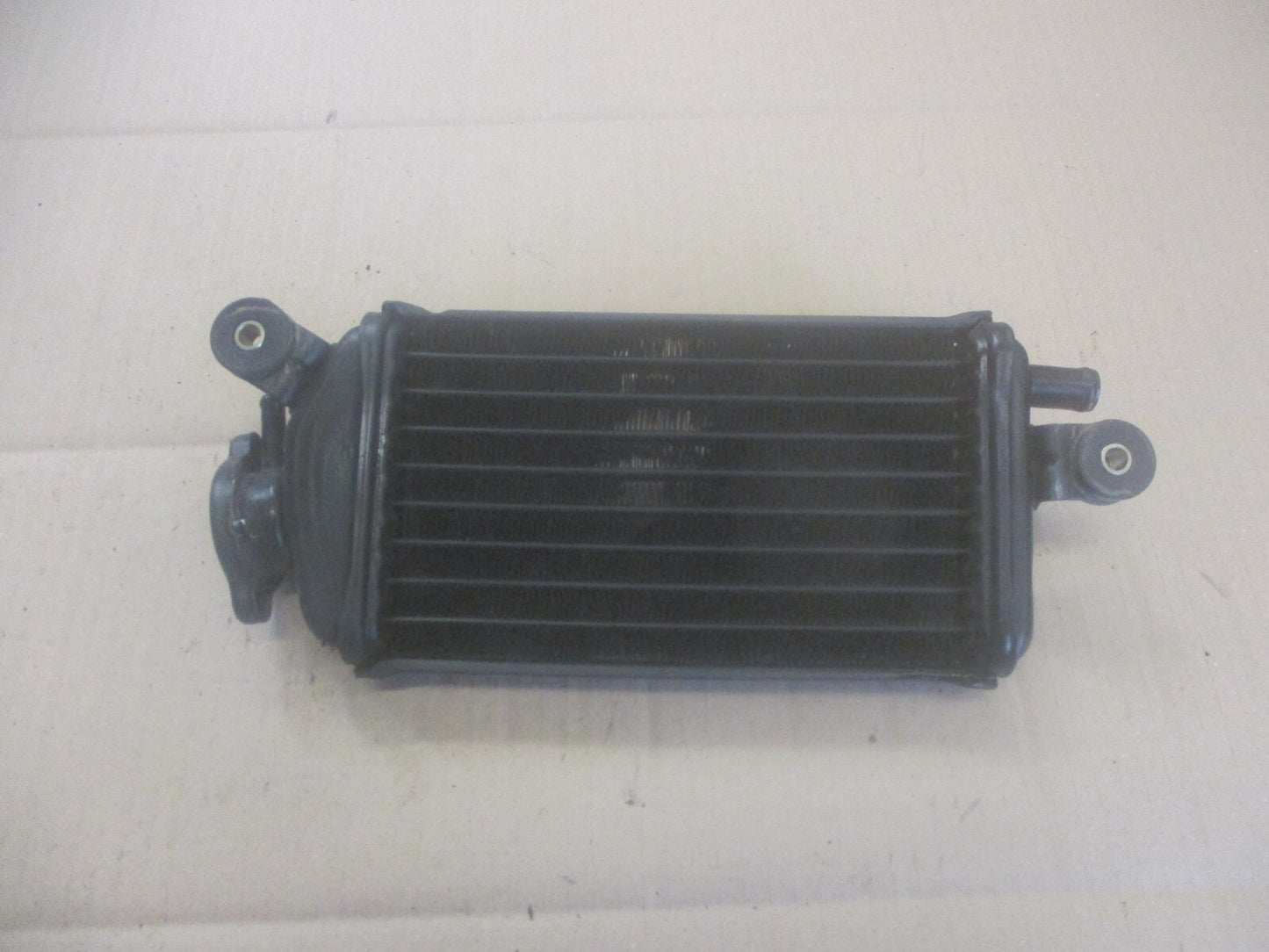 Radiateur d'eau droit pour Yamaha 200 DTR - 2YY