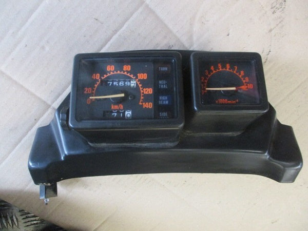 Bloc compteur compte tours - 17569 kms - pour Honda 125 NX Transcity - JD12