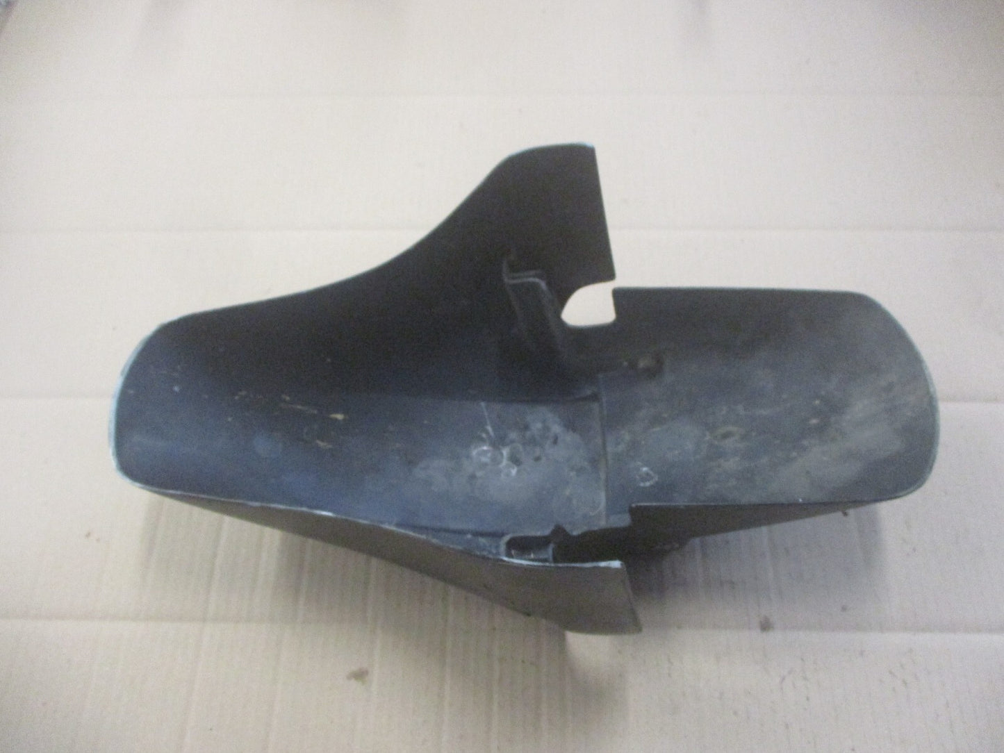 Garde boue avant pour Honda 750 VFR - RC24