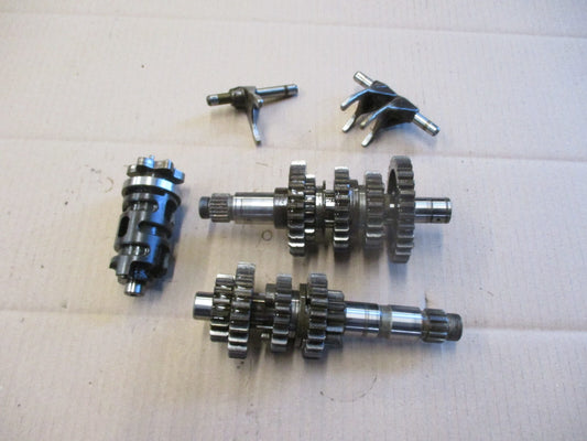 Boite de vitesses Yamaha 600 XTE - 3TB - tous les pignons crabots fourchettes OK