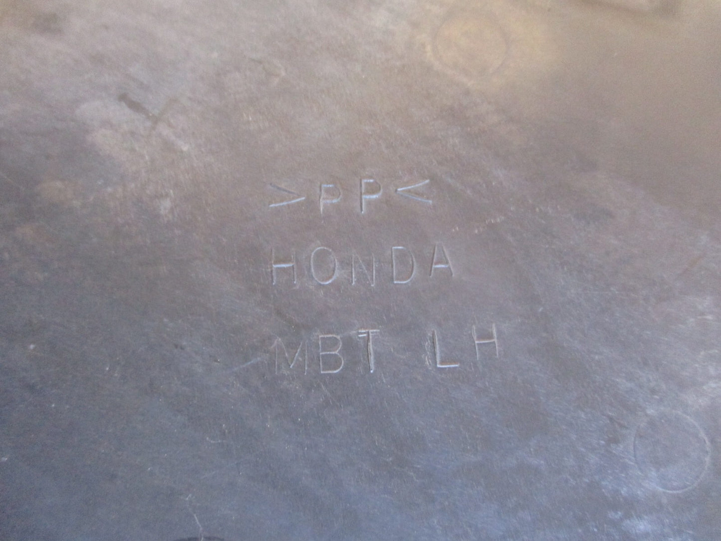 Cache interne de flanc gauche pour Honda 1000 XLV Varadéro - SD01 - 1999/2002