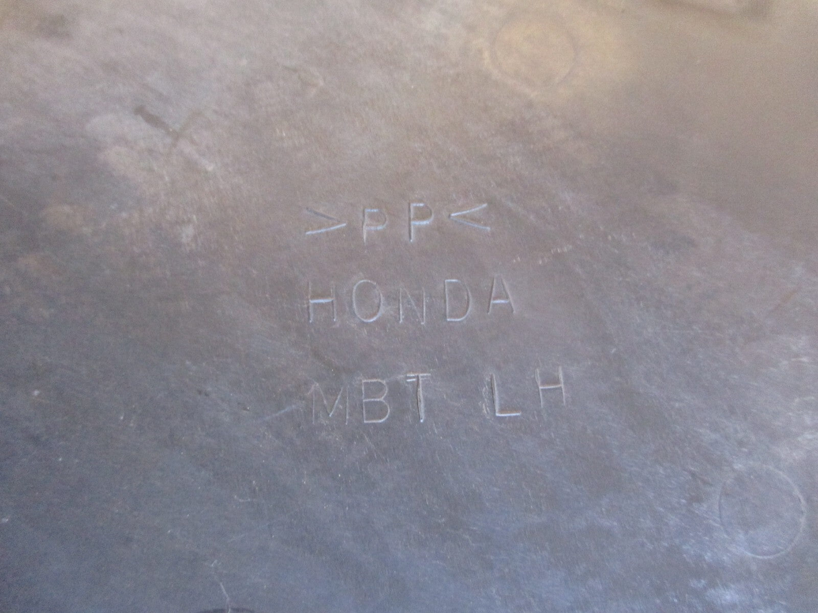 Cache interne de flanc gauche pour Honda 1000 XLV Varadéro - SD01 - 1999/2002