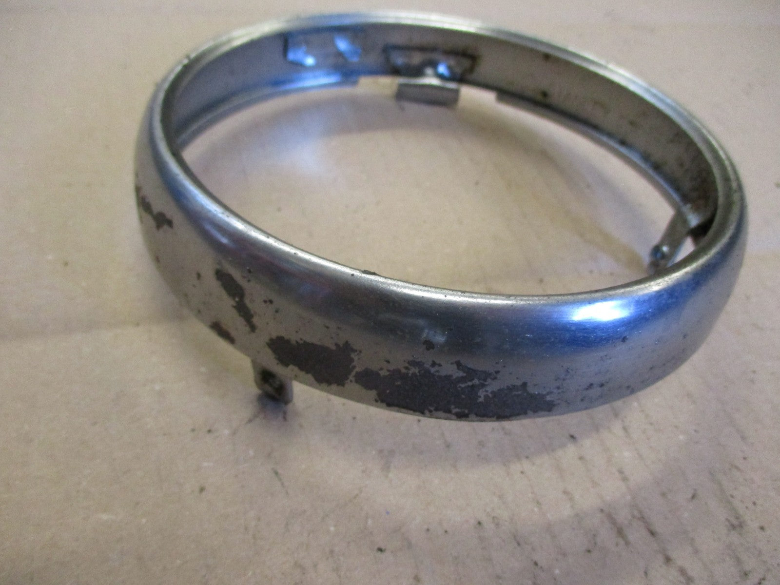 Cerclage de phare pour Honda 125 CBT - CB125T - 125 Twin