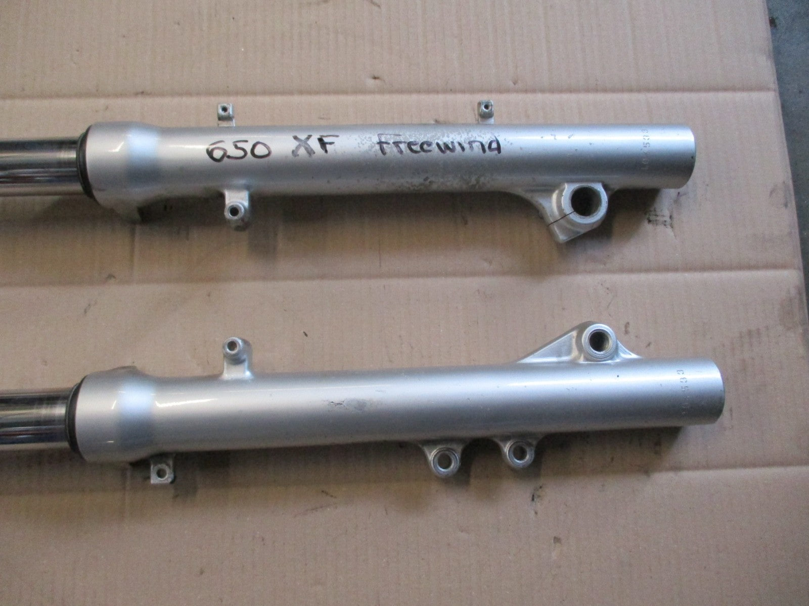 Fourche pour Suzuki 650 XF Freewind