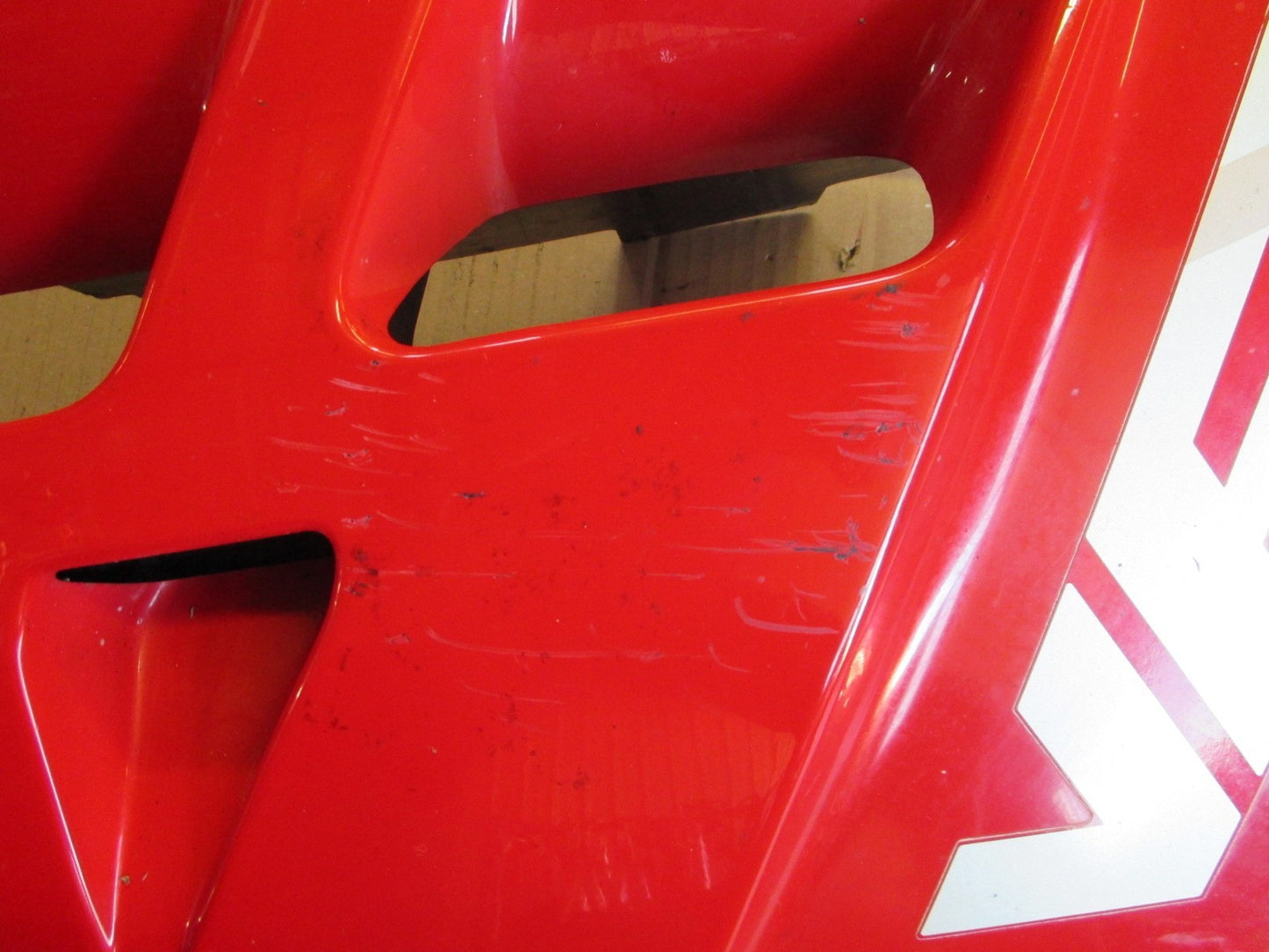 Flanc de carénage gauche pour Honda 750 VFR - RC24 - 1988 / 1989