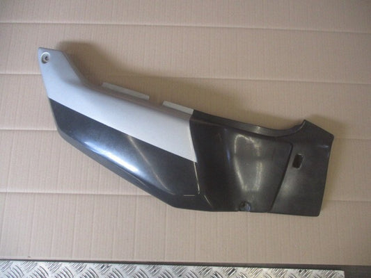 Cache latéral droit pour Honda 750 Africa twin - XRV - RD04