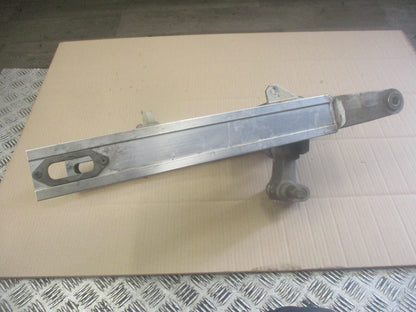 Bras oscillant pour Honda 750 VFR - RC24