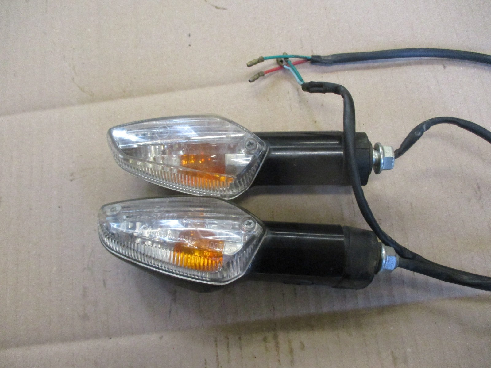 Clignotants avants pour Honda 125 CBF - JC40A