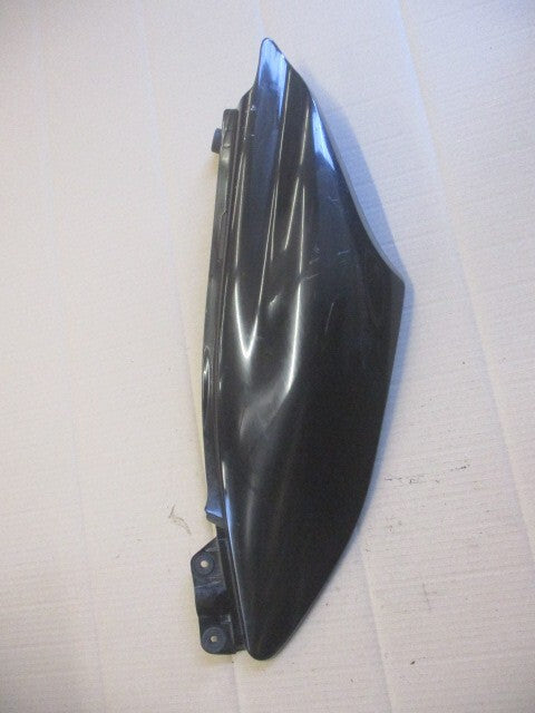 Cache latéral gauche pour Suzuki 650 XF Freewind
