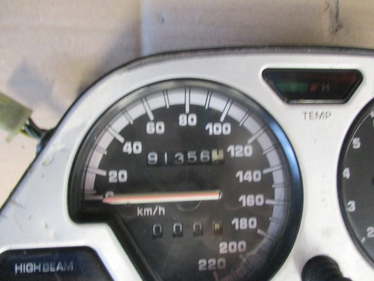 Bloc compteur - compte tours 91356 kms pour 750 XTZ - 3LD