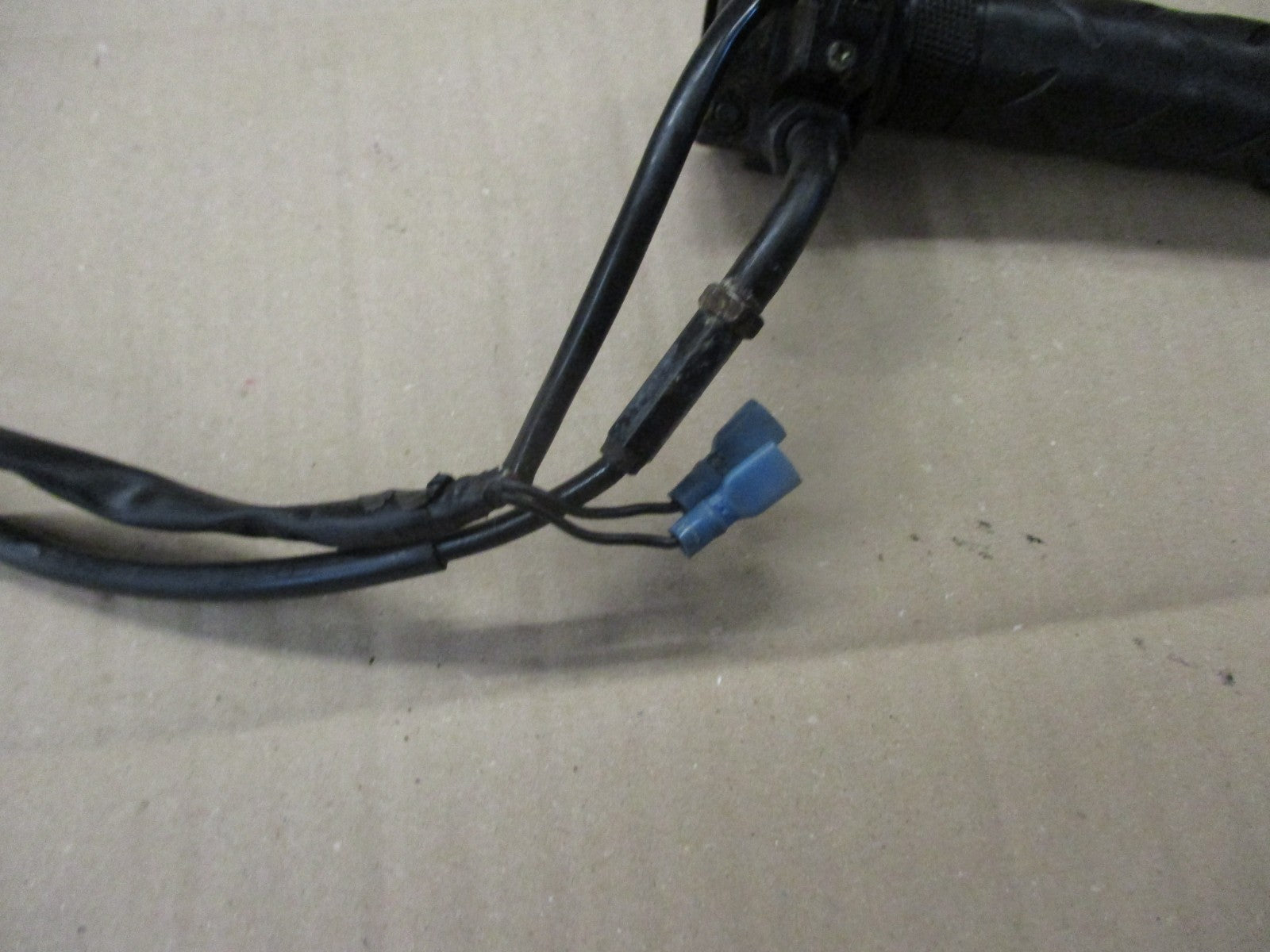 Poignée d'accélérateur + cable + cocotte pour Honda 125 CBR - JC34