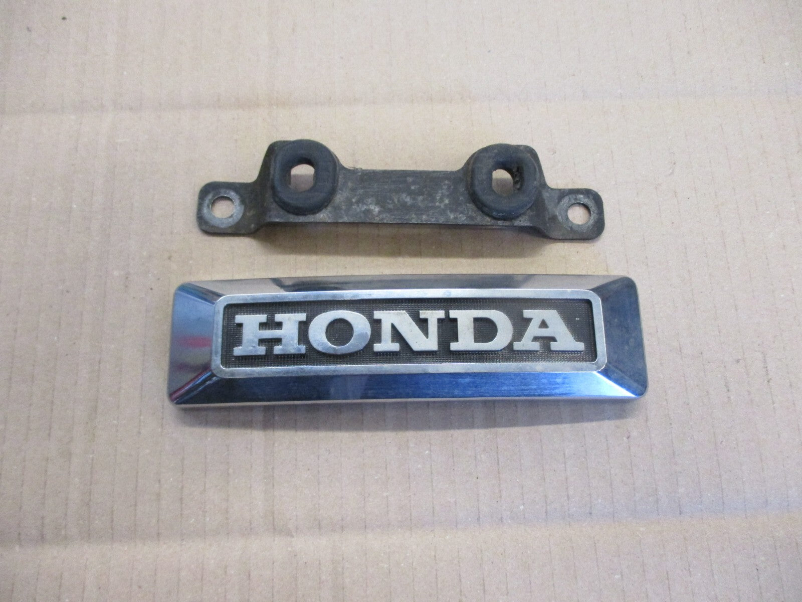Cache avant de fourche + support pour Honda 125 CM - JC05