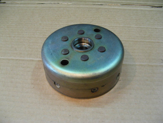 Rotor d'allumage pour Yamaha 125 DTLC - 34X - 1HR - 57U