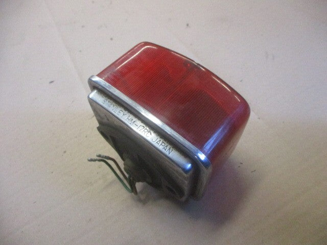 Feu arrière pour Honda 125 CBT - CB125T - 125 Twin