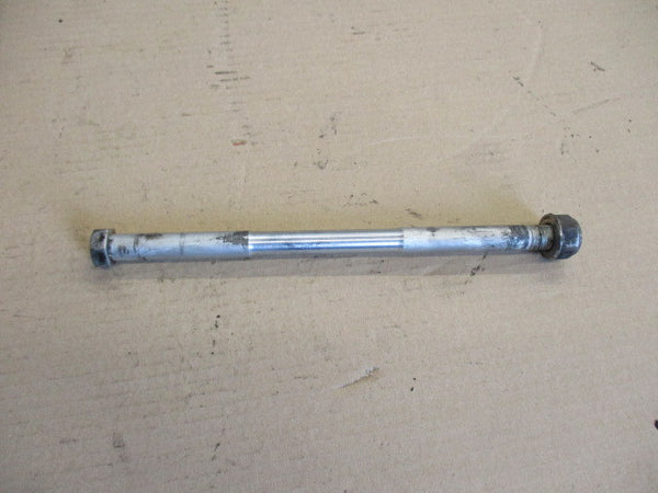 Axe de bras oscillant pour Honda 125 XLR - JD04
