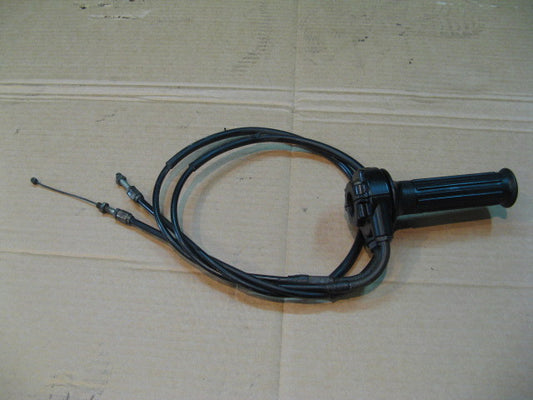 Poignée d'accélérateur + cables pour Suzuki 600 DR - SN41A