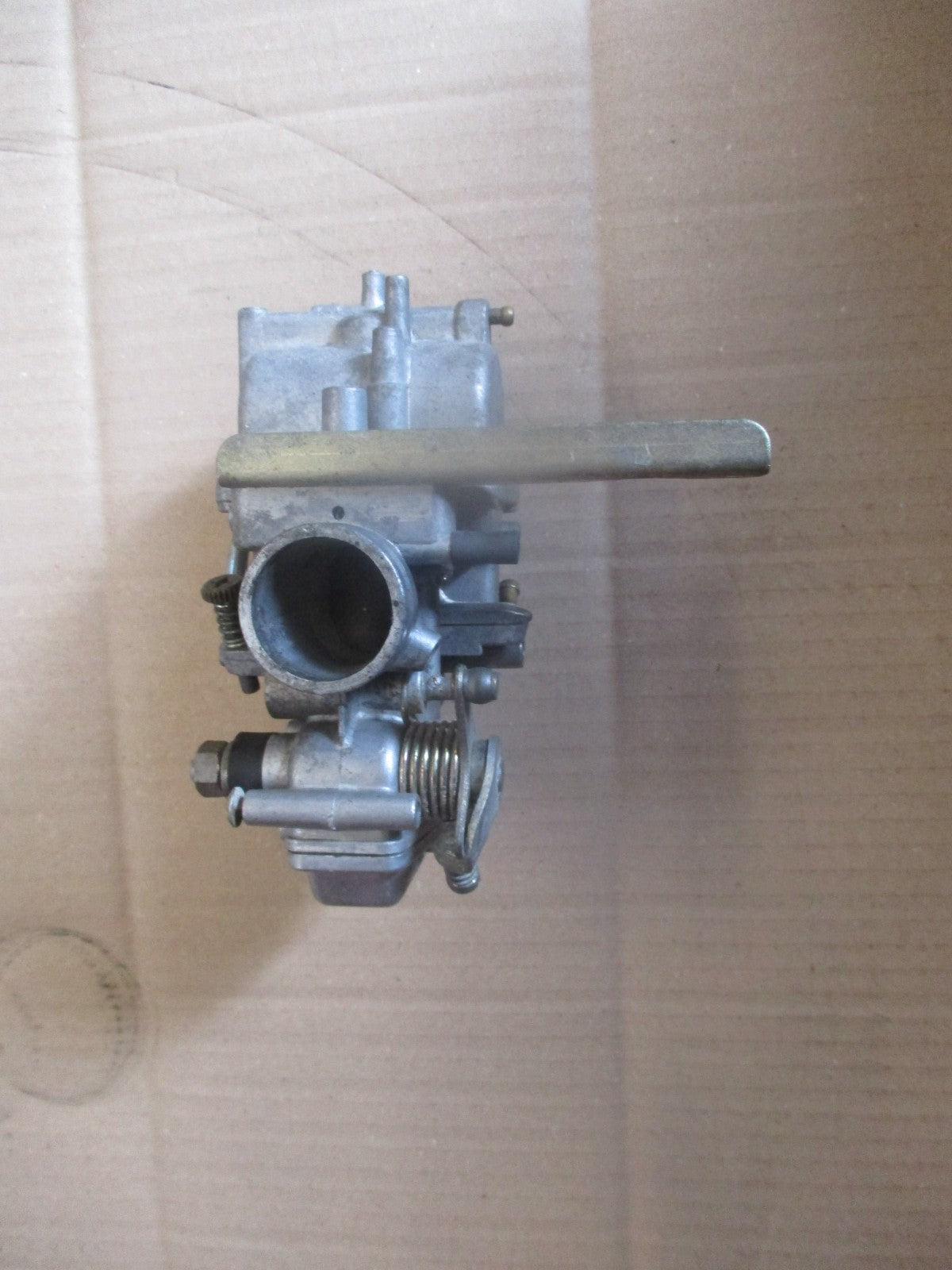Carburateur gauche pour Yamaha 600 XTE - 3TB - 4PT - DJ02