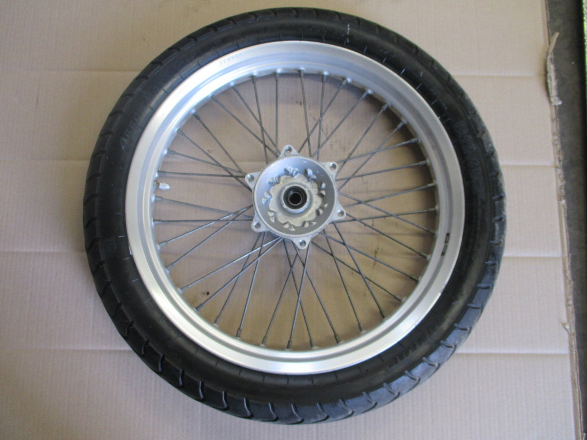 Roue avant pour Suzuki 650 XF Freewind