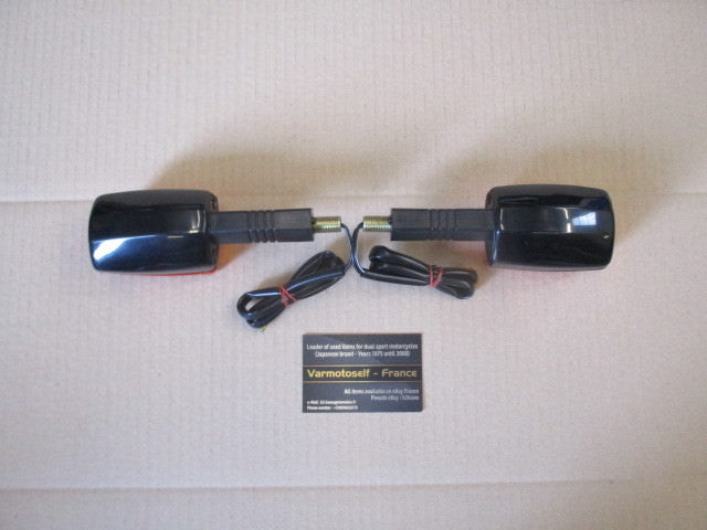 Clignotants arrières NEUFS - tige longue - pour Honda 125 NX - JD12