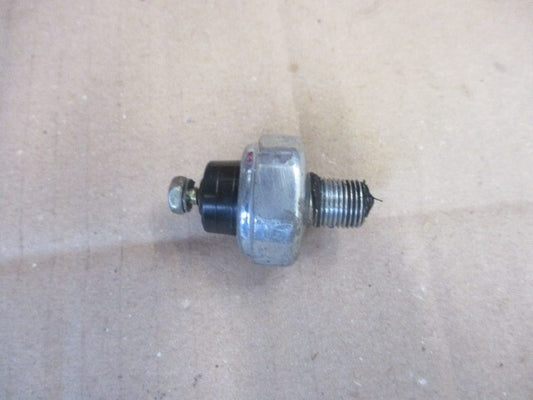 Contacteur température d'eau pour Honda 750 Africa twin - XRV - RD04 - RD07