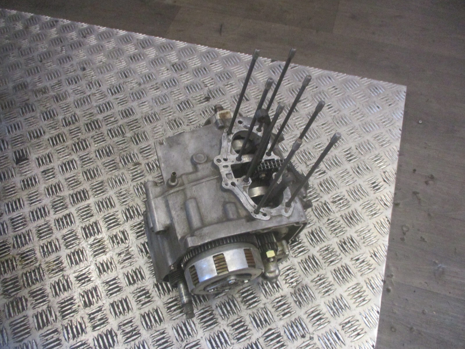 Bas moteur pour Honda 125 CBT - CB125T - 125 Twin