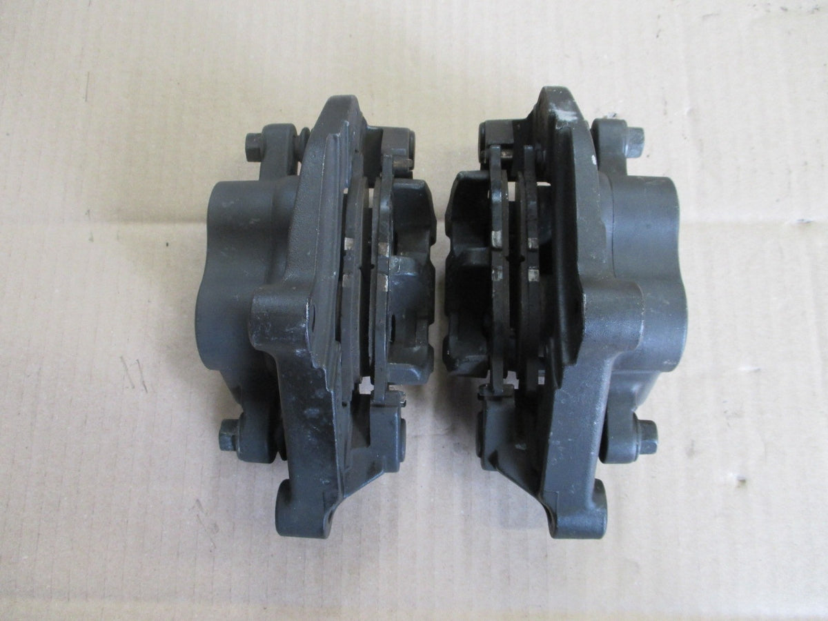 Etrier de frein avant droit et gauche double pistons Yamaha 750 FZX - 2JE - 4AM