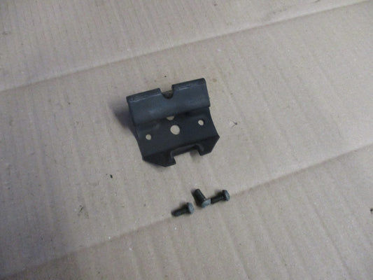 Patte de fixation avant de réservoir pour Yamaha 125 TZR - 4FL