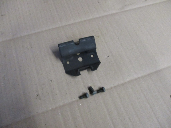 Patte de fixation avant de réservoir pour Yamaha 125 TZR - 4FL