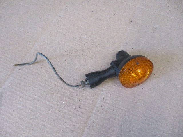 Clignotant arrière pour Yamaha  400 XT - 5F0 - similaire 500 XT