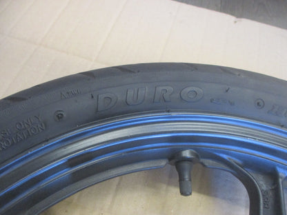 Roue avant avec pneu bon état pour Honda 125 CBR - JC34
