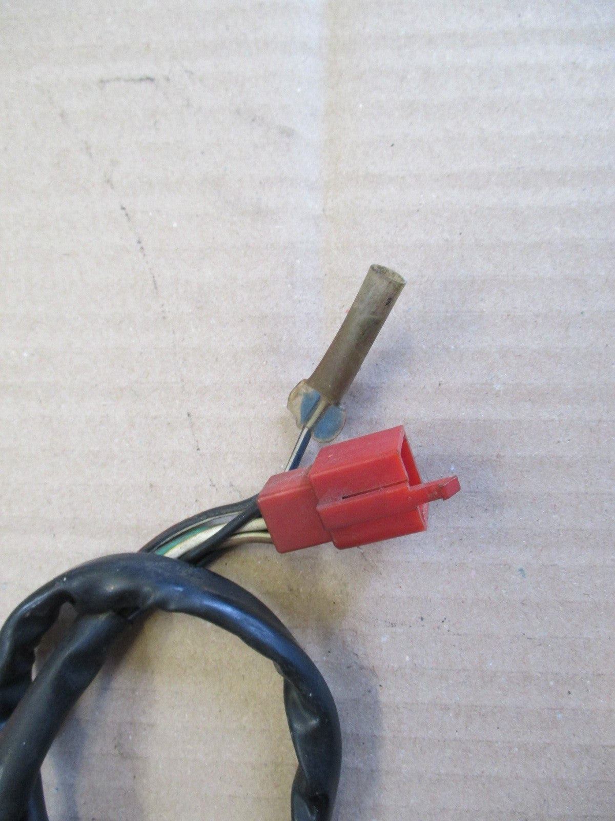 Commodo droit pour Honda 125 XLS - XR - avec connecteur rouge