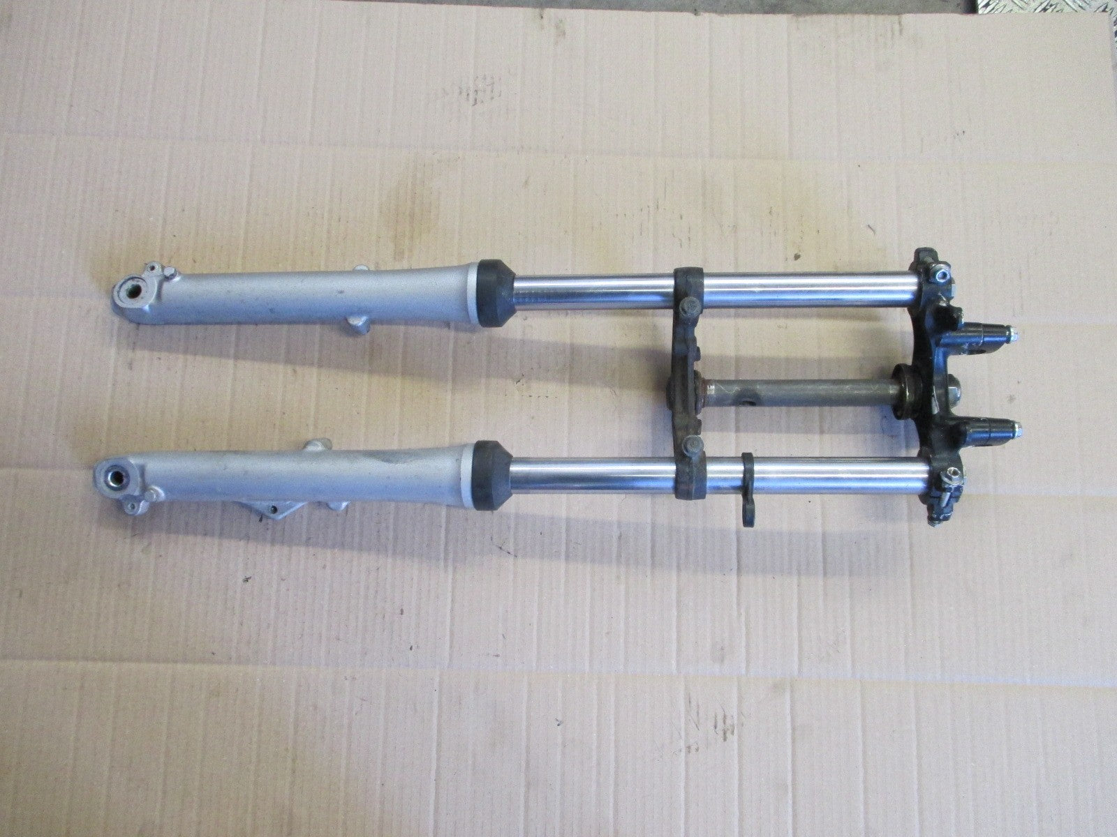 Fourche pour Honda 125 CBT - CB125T - 125 Twin