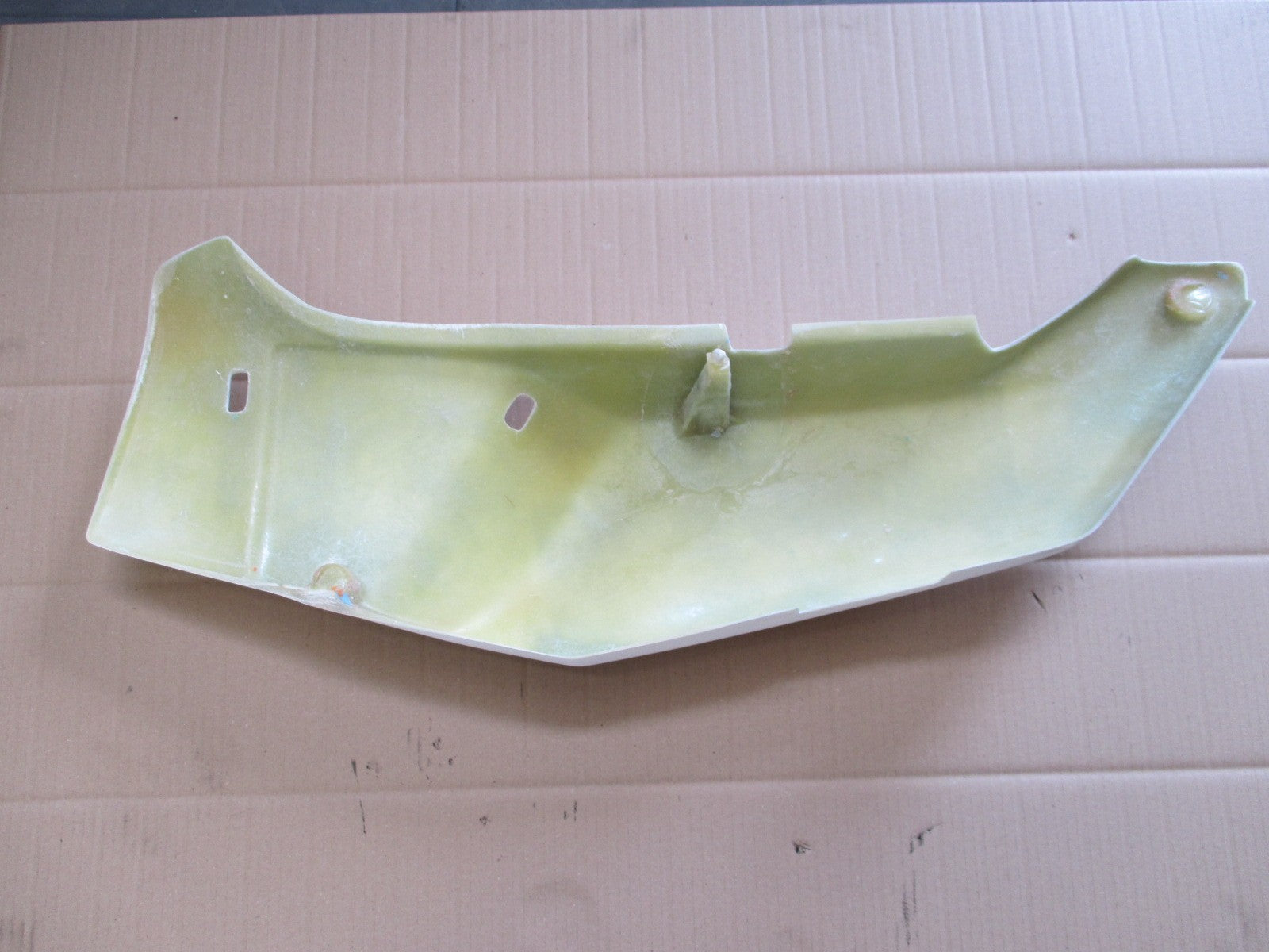Cache latéral droit NEUF pour Honda 750 XRV Africa Twin - RD04