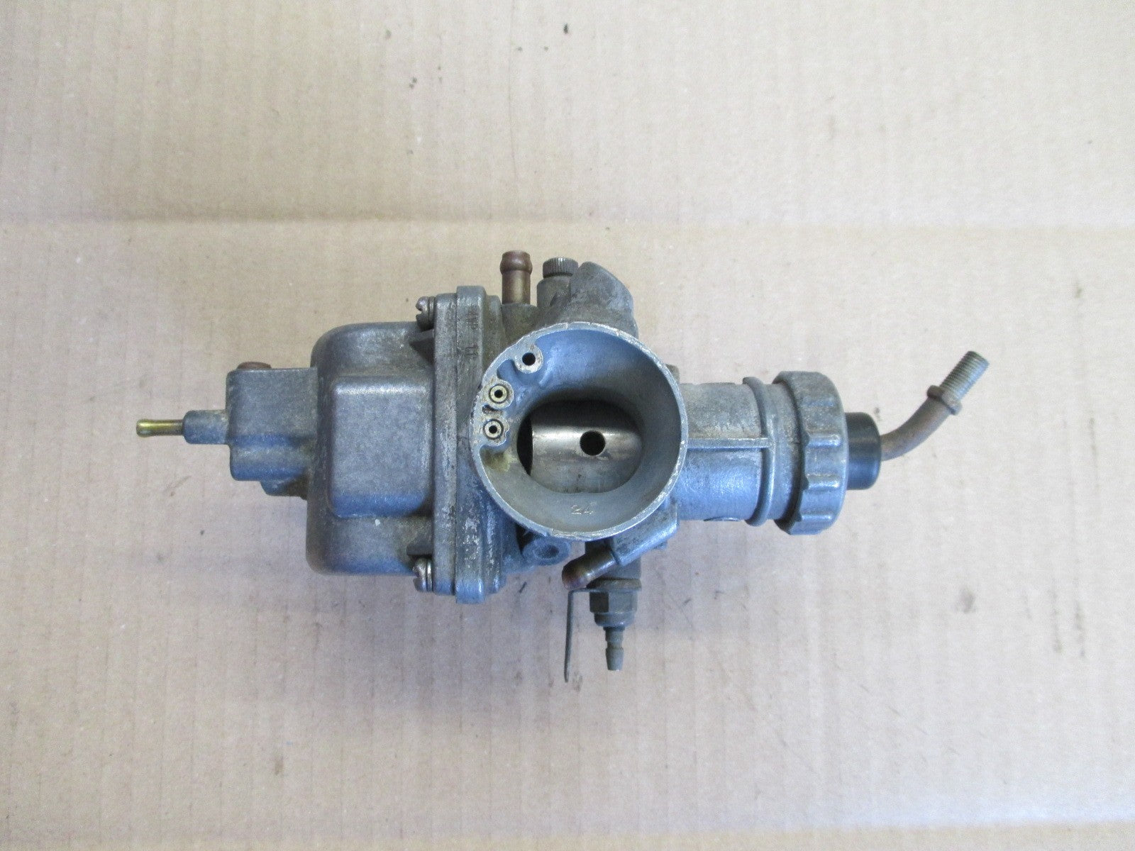 Carburateur Yamaha 125 SR - 10F (se monte sur 125 XT et 125 TW phase 1)