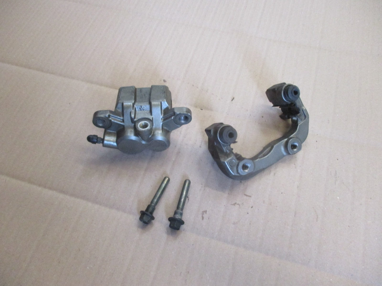 Etrier de frein avant pour Yamaha 125 TW - DE01 - DE054