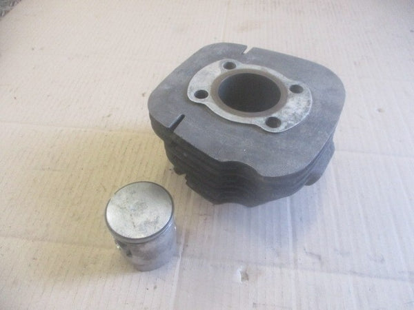 Cylindre / piston cote 56.75mm pour Yamaha 125 DTF - DTE - 1F9