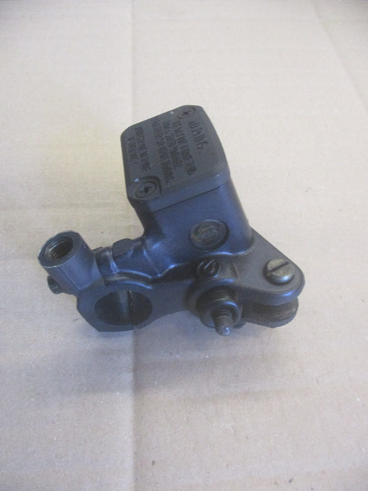 Maitre cylindre de frein avant BREMBO pour Honda 650 SLR - RD09