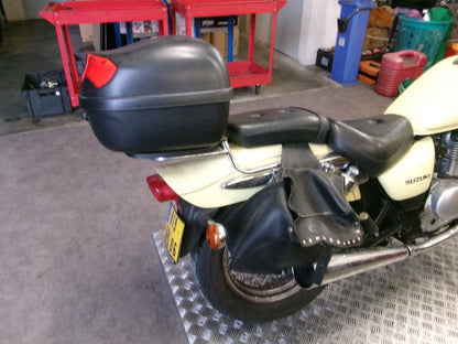 Porte bagage + top case pour Suzuki 125 GZ Marauder