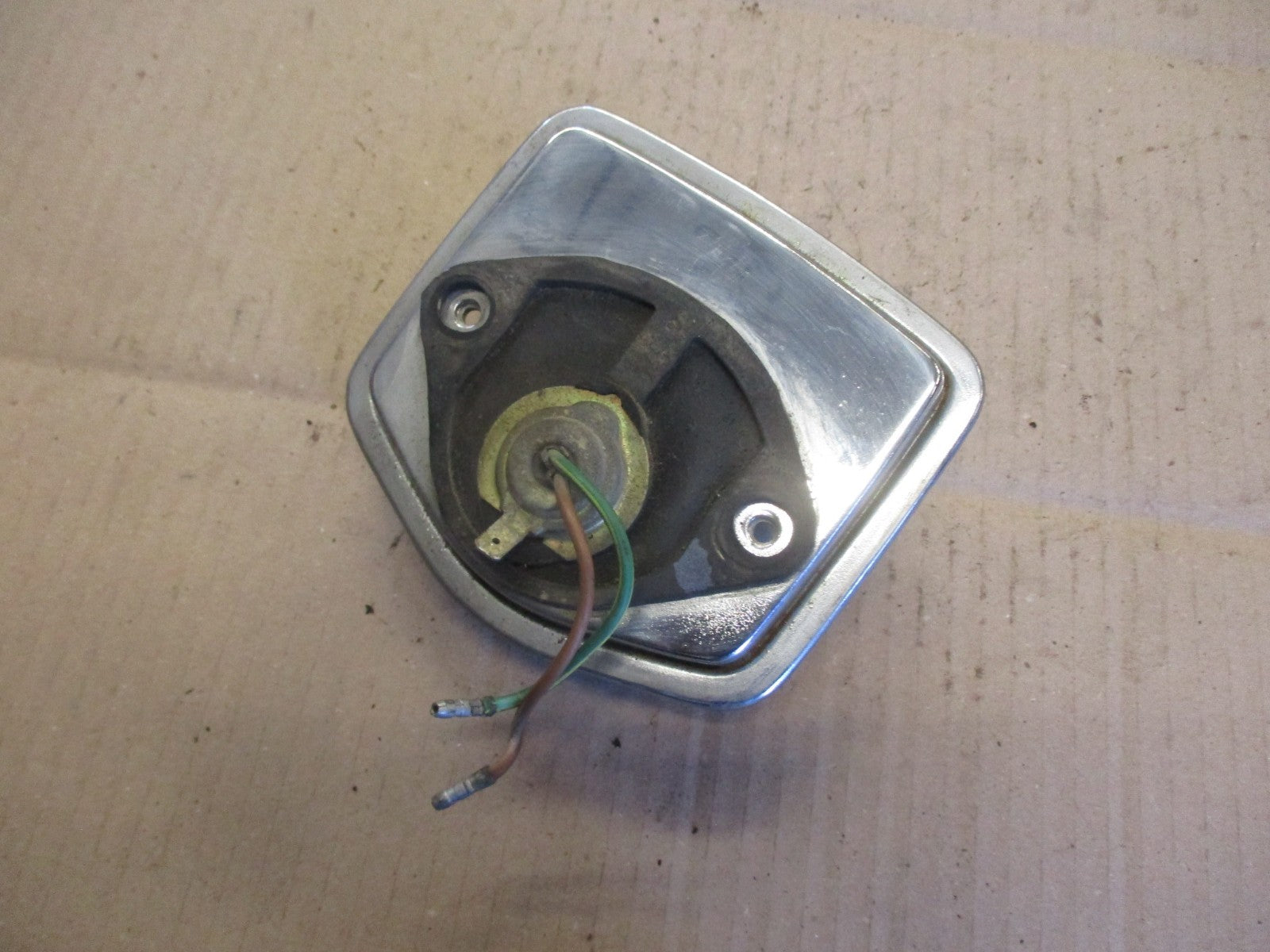 Feu arrière sans cabochon pour Honda 125 CBT - CB125T - 125 Twin