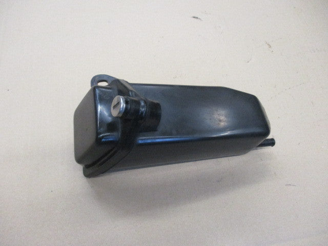 Boite à outils vide pour Honda 650 NX Dominator - RD02