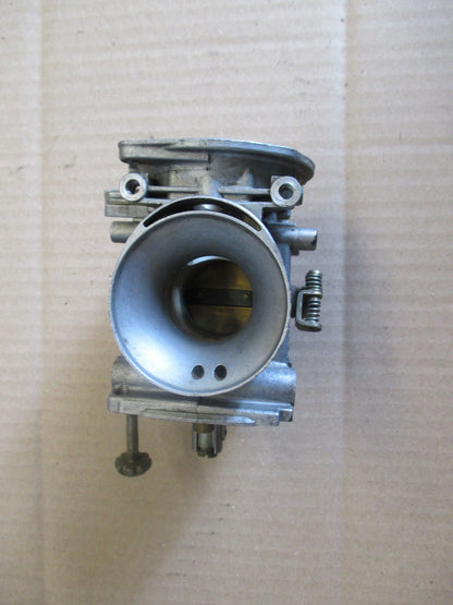Corps de carburateur gauche pour Suzuki 750 DR - SR41A